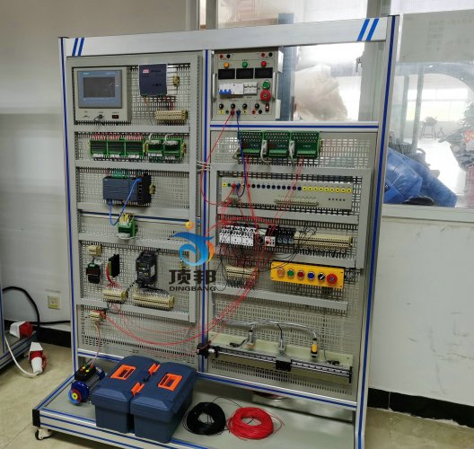 PLC늚���ƾC�ό�Ӗ�_