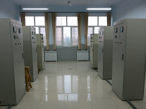 電力拖動(dòng)實(shí)訓(xùn)室