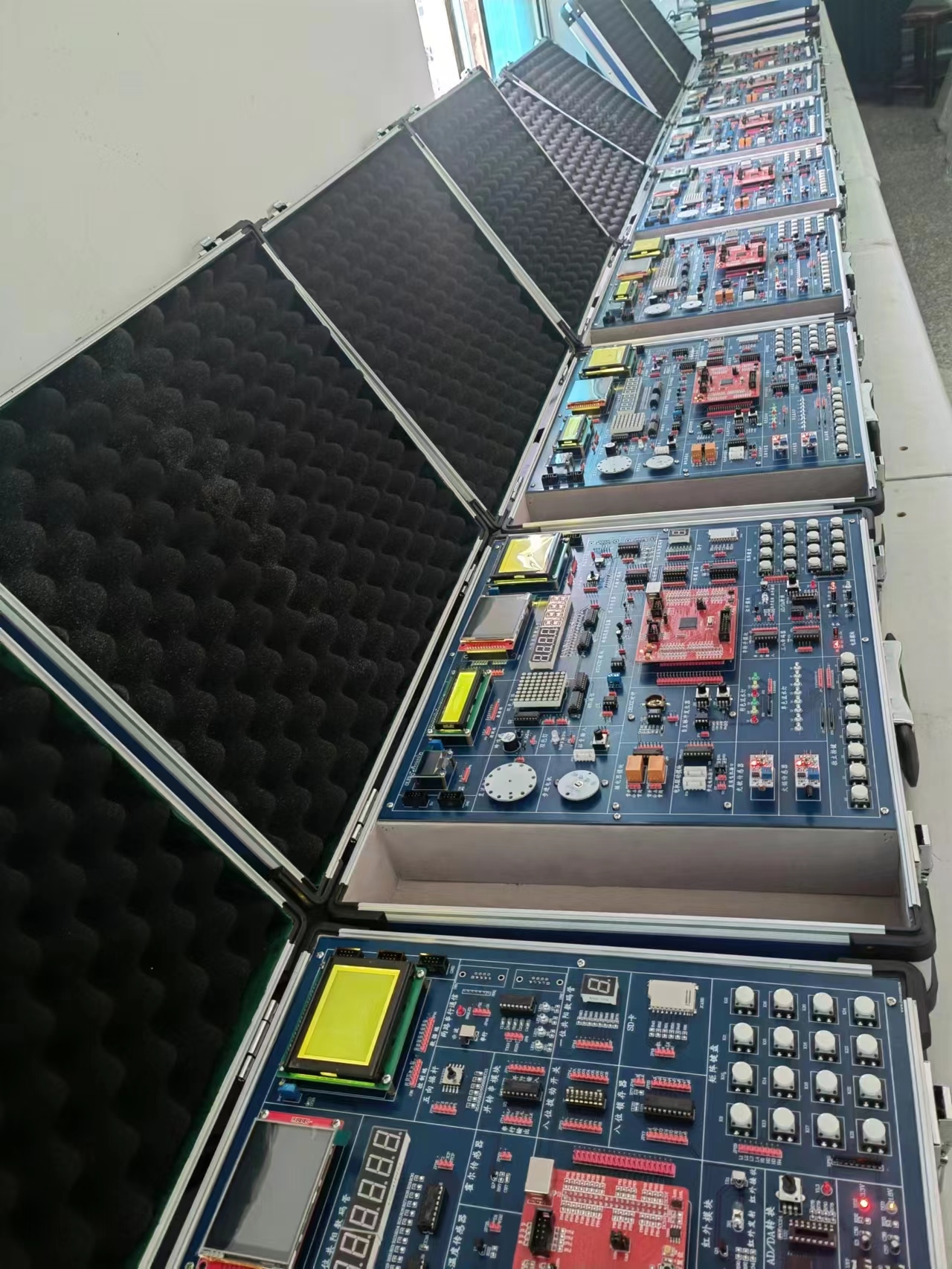 Ƕ��ʽ��Ƭ�C(j��)��(sh��)�(y��n)��