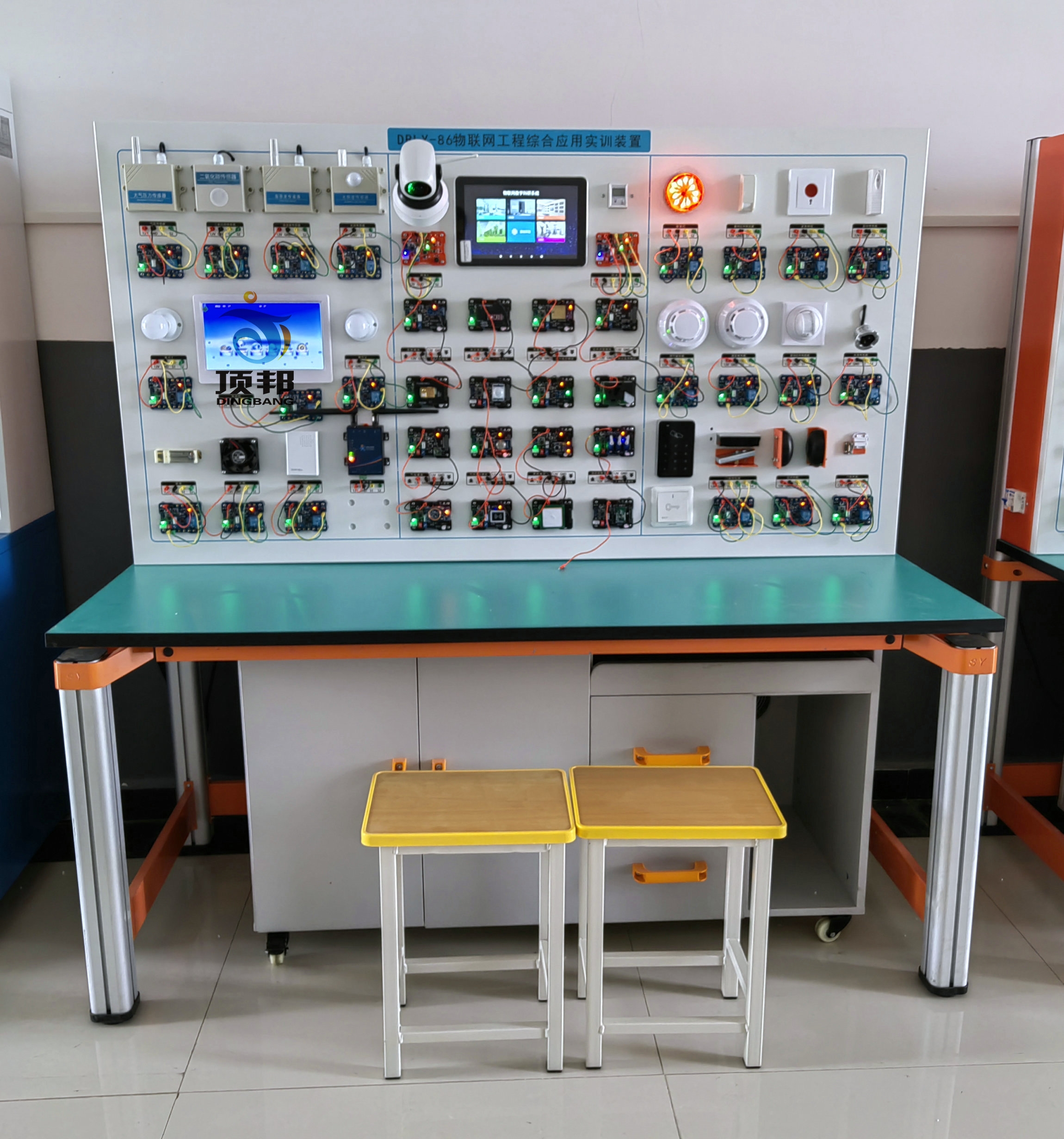 物聯(lián)網(wǎng)工程綜合應用實訓裝置