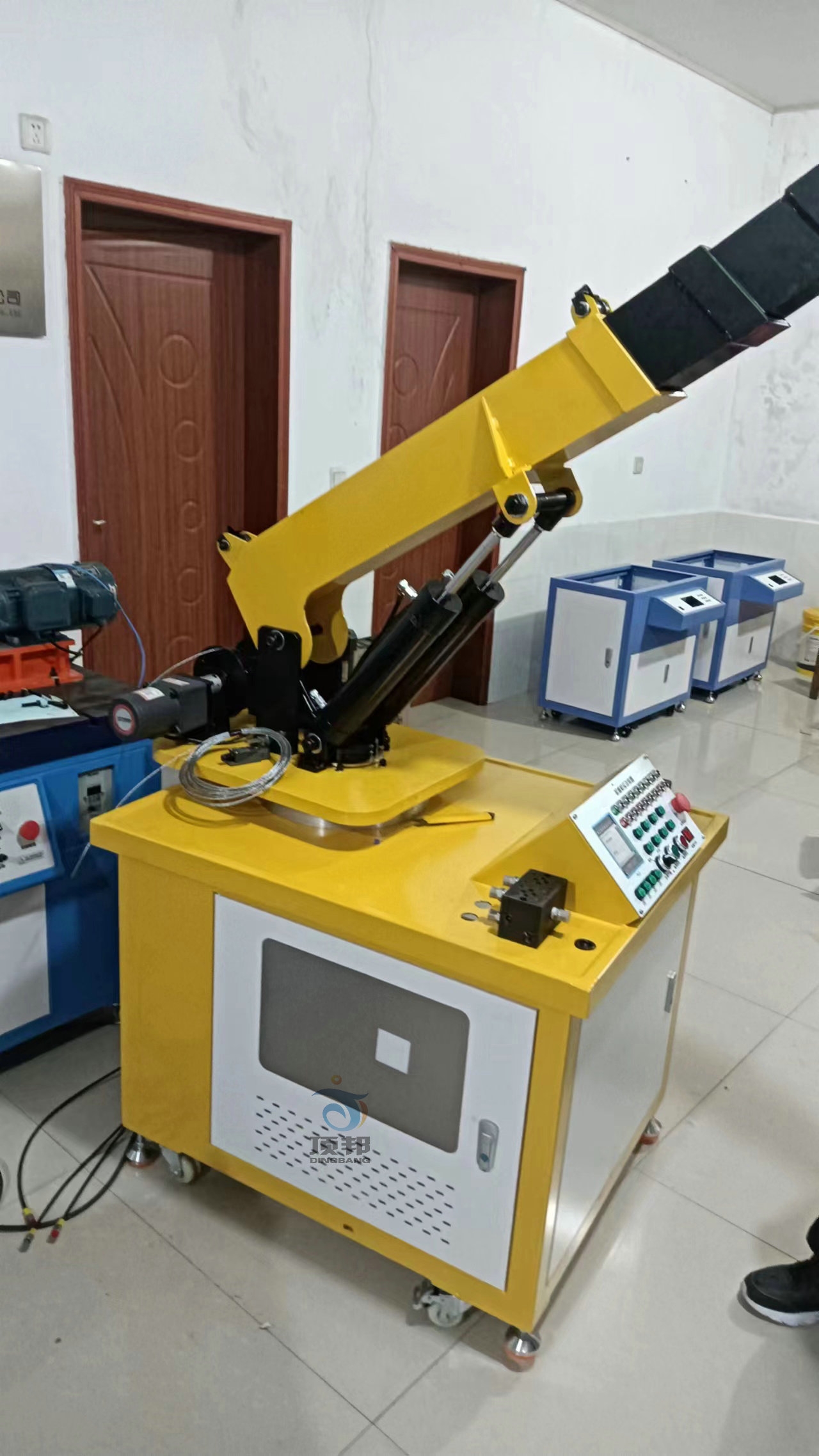 ���ؙC��Ӗ�b��