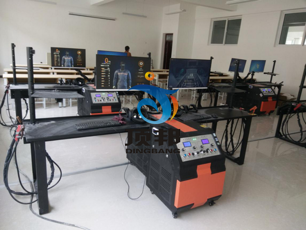 ���ӌ���ģ�M��